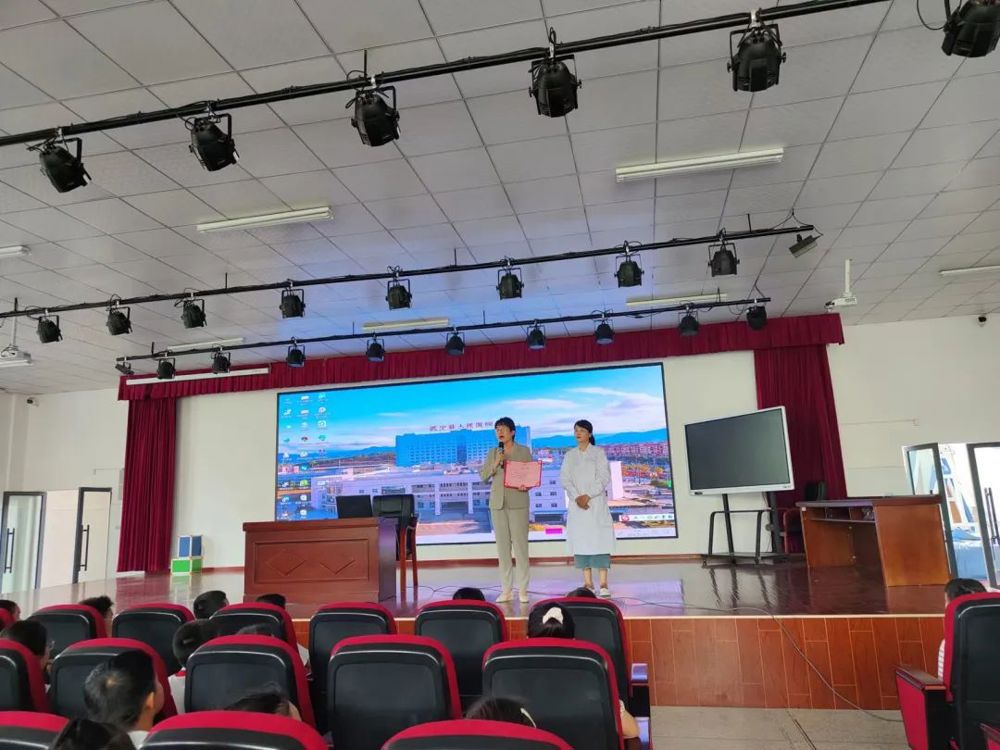 https://mmbiz.qpic.cn/mmbiz_jpg/OMoZ71ahOUDwXSib9vQWS6ehYa4qokJcoox1bxw95HaiaOnGfKibXkkawibNKEjK5wXMFf1UCPxwSZ8cctKxWhUmrg/640?wx_fmt=jpeg&wxfrom=5&wx_lazy=1&wx_co=1