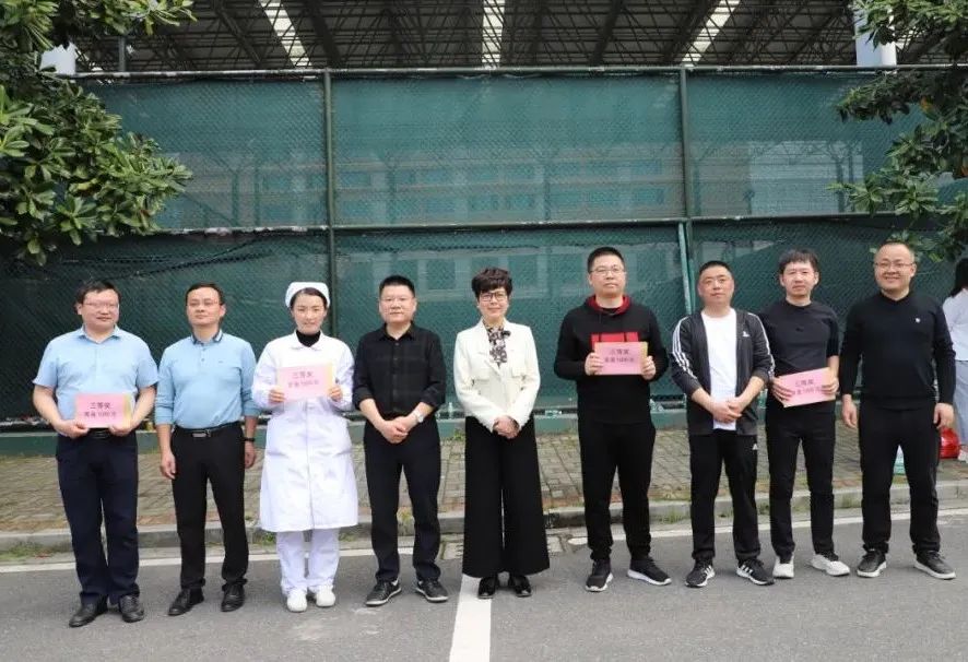 https://mmbiz.qpic.cn/mmbiz_jpg/OMoZ71ahOUCPje9MyRVJ5iciauoWWgRsbnjib7jPMW41l4cSkJEVoNfYNiaLgJZoiasnOZia9qwic0zc2sgd2Tibn3QPkQ/640?wx_fmt=jpeg&wxfrom=5&wx_lazy=1&wx_co=1