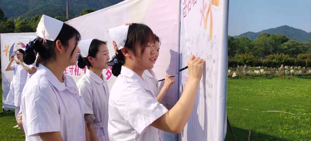 https://mmbiz.qpic.cn/mmbiz_jpg/OMoZ71ahOUBUaNtq05tveoTG1gicFBUSe4PlfEREAEypQqdfdAzGiaic1faUia7IFYz2F9rWauPAFnzvmibO0ia2Xs8w/640?wx_fmt=jpeg&wxfrom=5&wx_lazy=1&wx_co=1