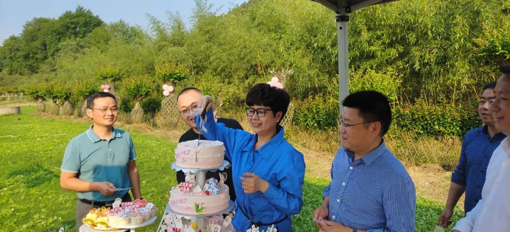 https://mmbiz.qpic.cn/mmbiz_jpg/OMoZ71ahOUBUaNtq05tveoTG1gicFBUSeUkicRpxsFO959omsAAcsRA31hUkv6FFw9AMGYrmNF52icspIsmHibPTHw/640?wx_fmt=jpeg&wxfrom=5&wx_lazy=1&wx_co=1