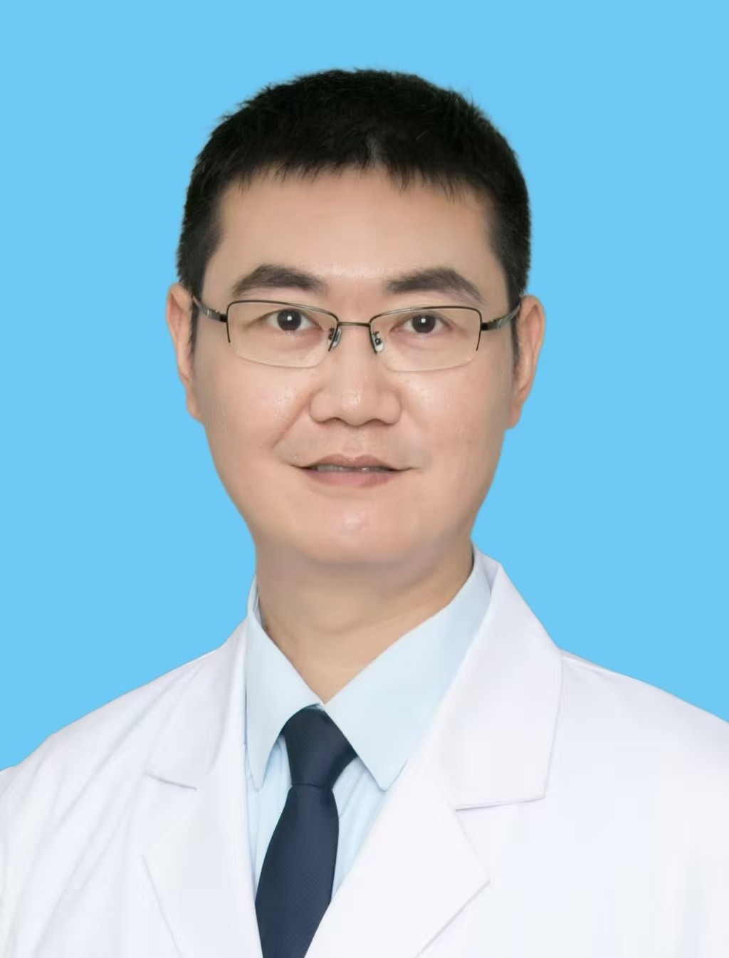 副主任医师 张卓