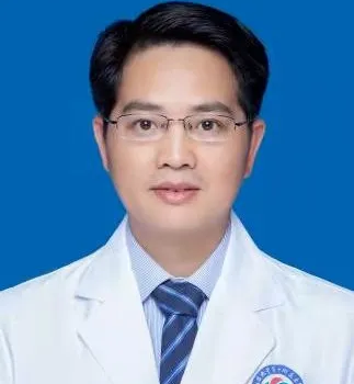 【医讯】7月30日 南大一附院神经内科李小兵教授到武宁县总医院人民医院院区坐诊