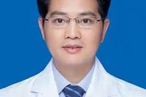 【医讯】9月10日 南大一附院神经内科李小兵教授到武宁县总医院人民医院院区坐诊