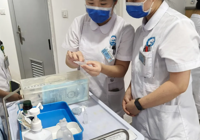 【规范处置防损伤 从严管控守安全】人民医院院区肿瘤消化科开展化疗药物外渗应急演练